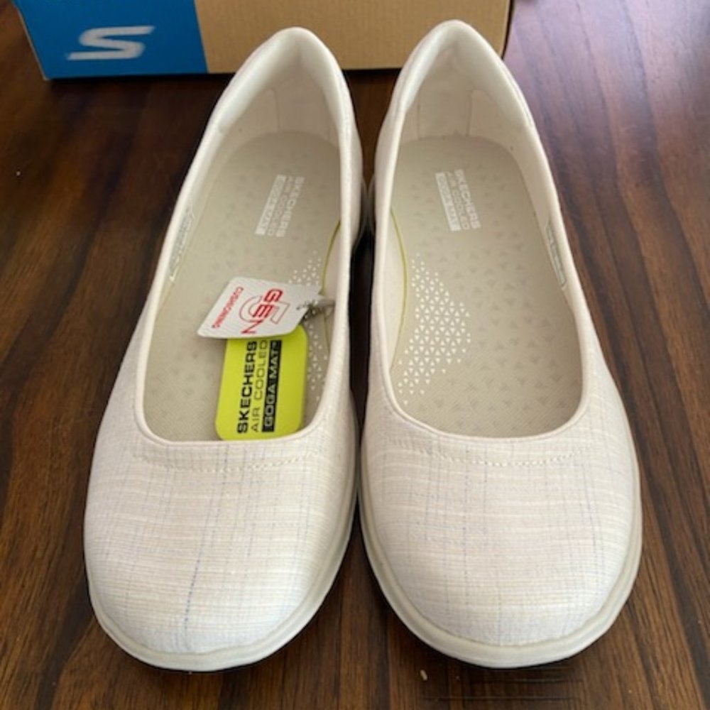 Sketchers On-The-Go, Go Walk Lite